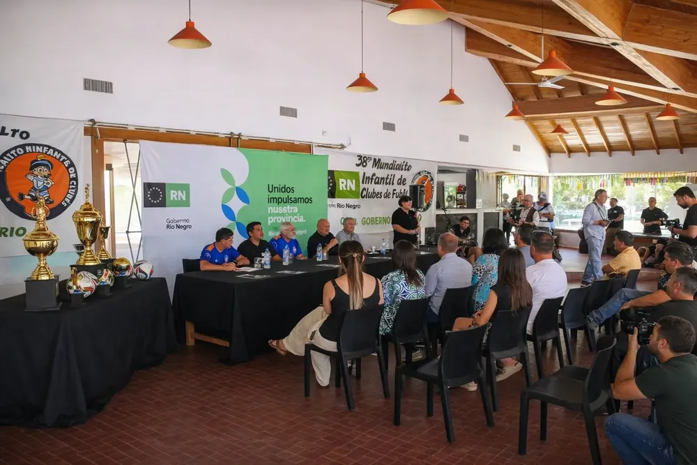 e8b21898-111e-440f-b14e-b30f5069c9c4